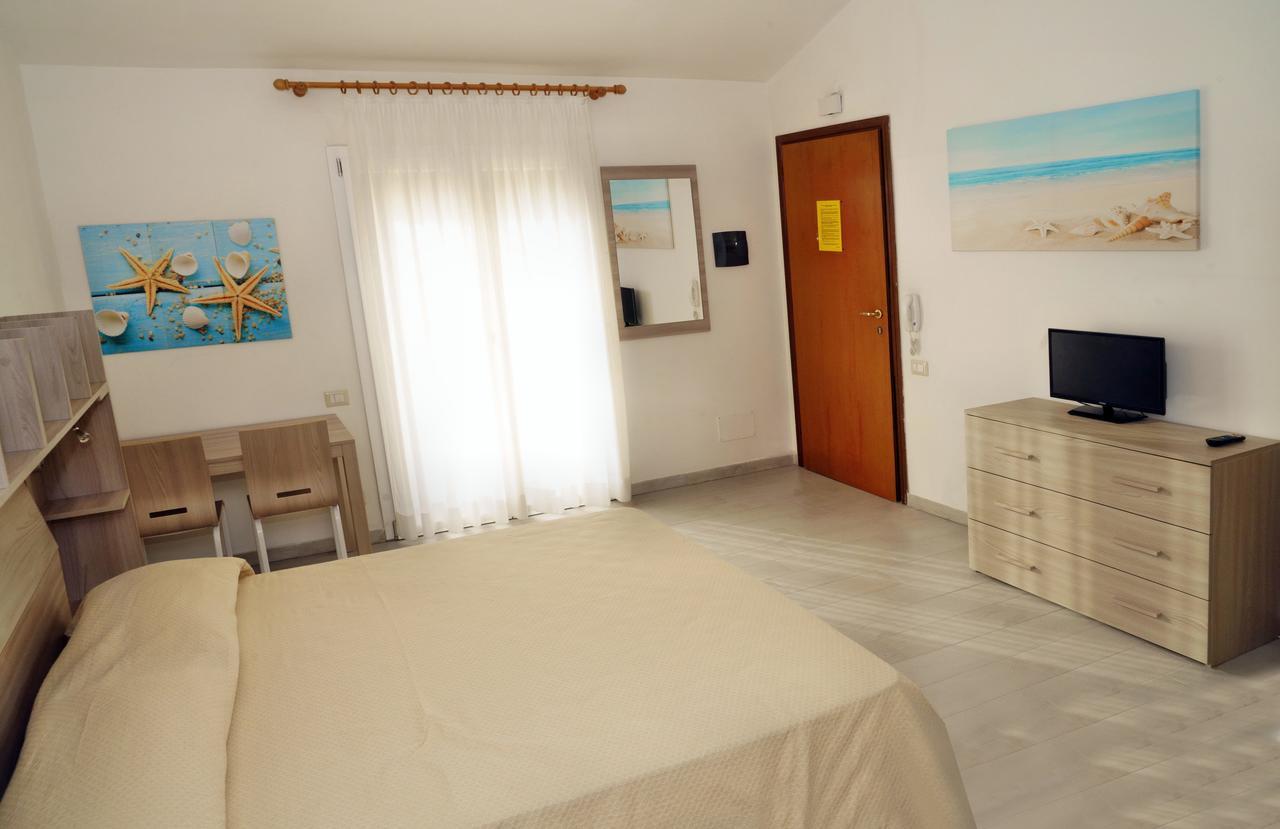 Blu Baita La Maddalena  Extérieur photo